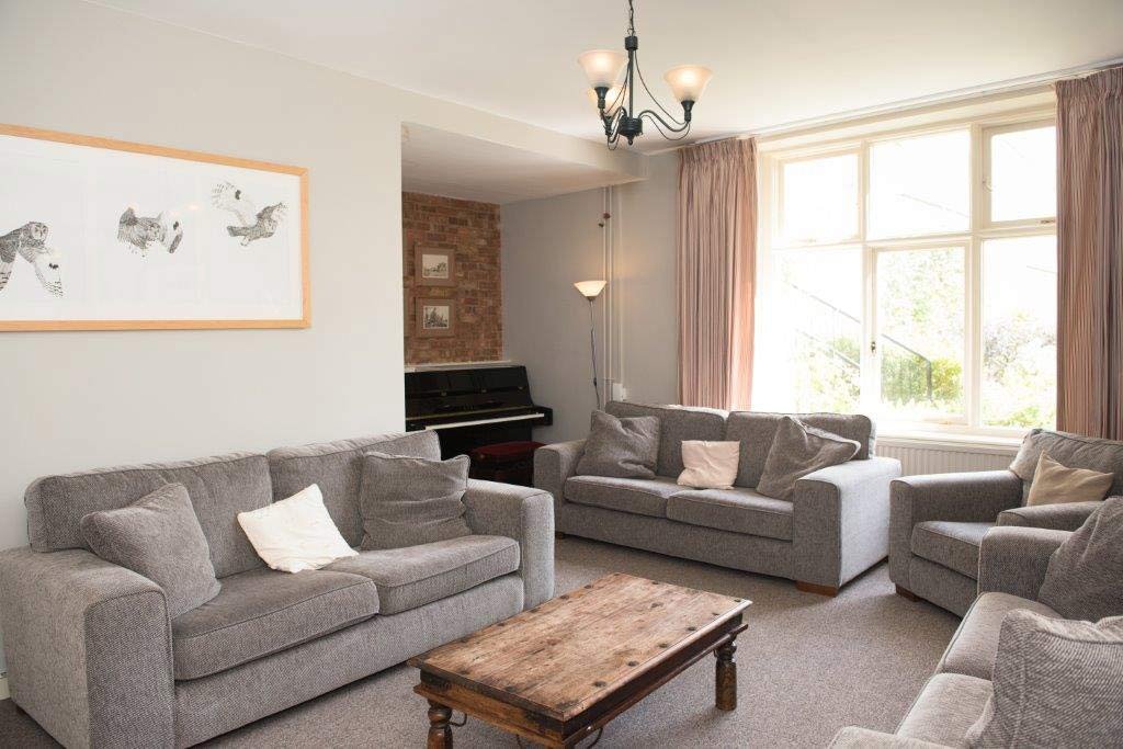 galeria/Oundle-School-Exsportise-Accommodation-Social-Areas-web.jpg