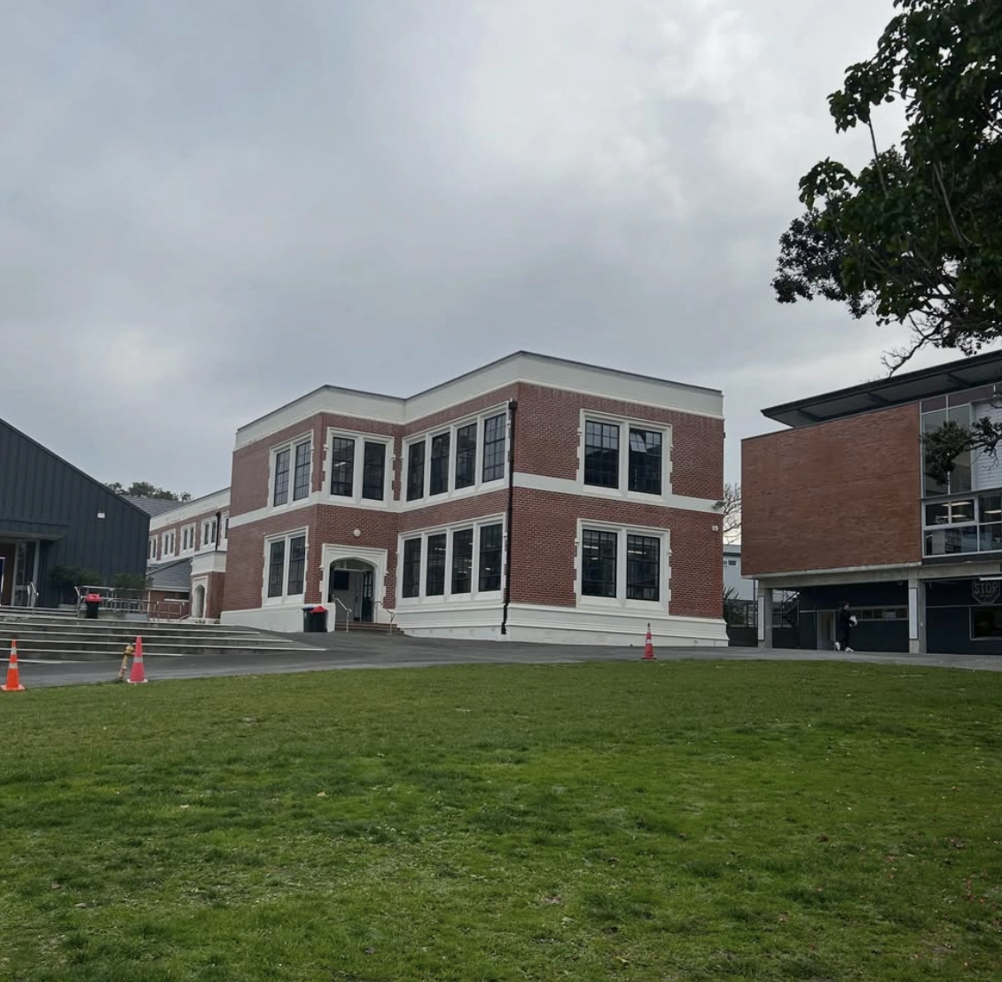 Varias-escuelas-en-Auckland-ano-escolar-en-el-extranjero-british-summer-c9.webp