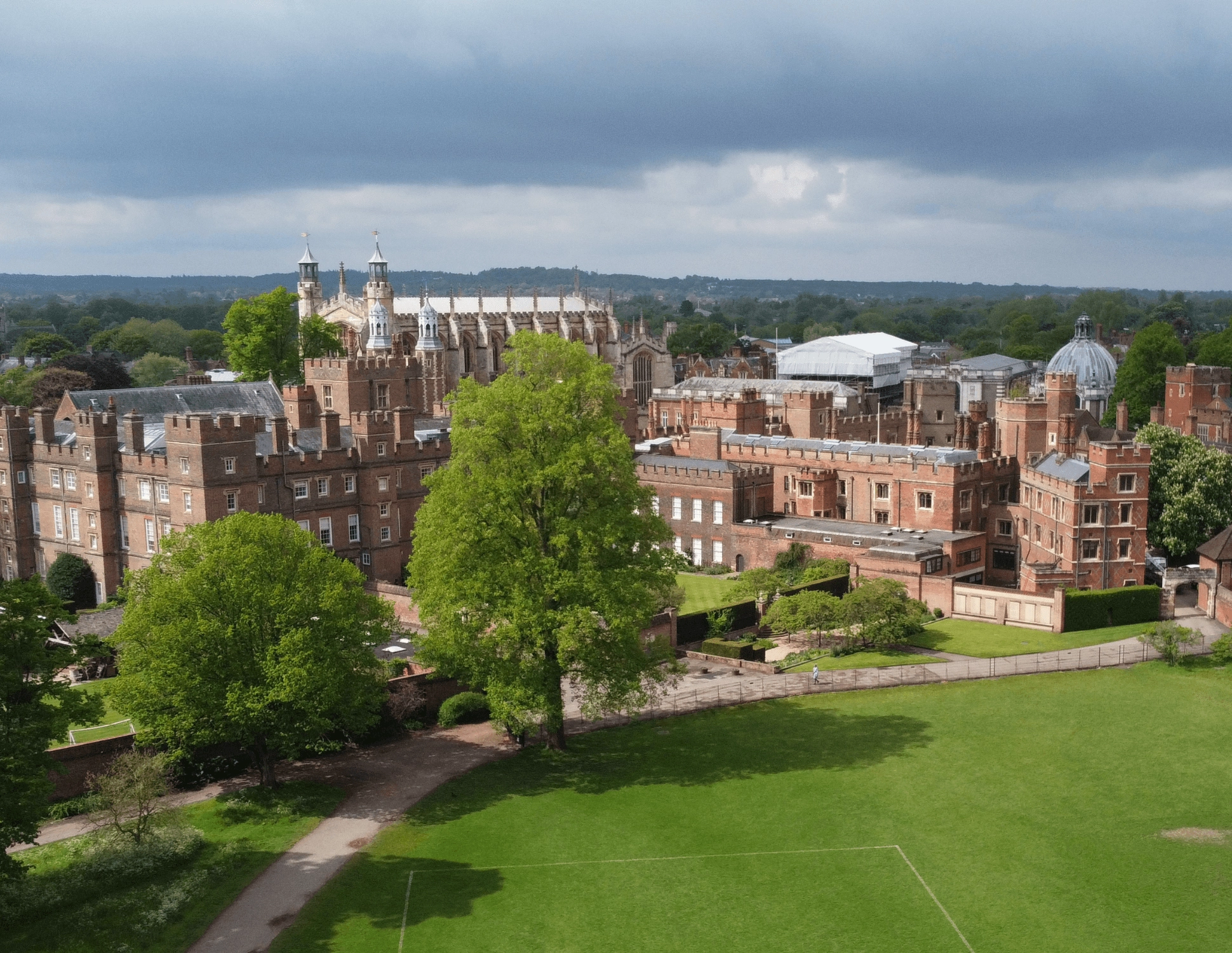 Eton-College-british-summer-c1.webp