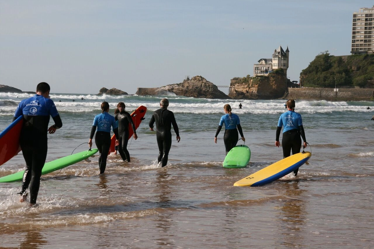 biarritz-langue-surf-15-17-anos-familia-estudiar-ingles-en-el-extranjero-british-summer-cu1.webp
