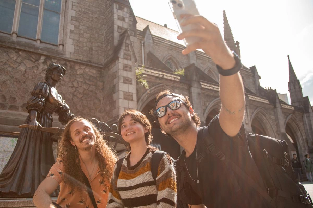 gap-year-dublin-estudiar-ingles-en-el-extranjero-adultos-british-summer-cu7.webp